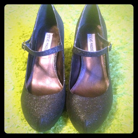 Steve Madden Sparkly Black Heels!