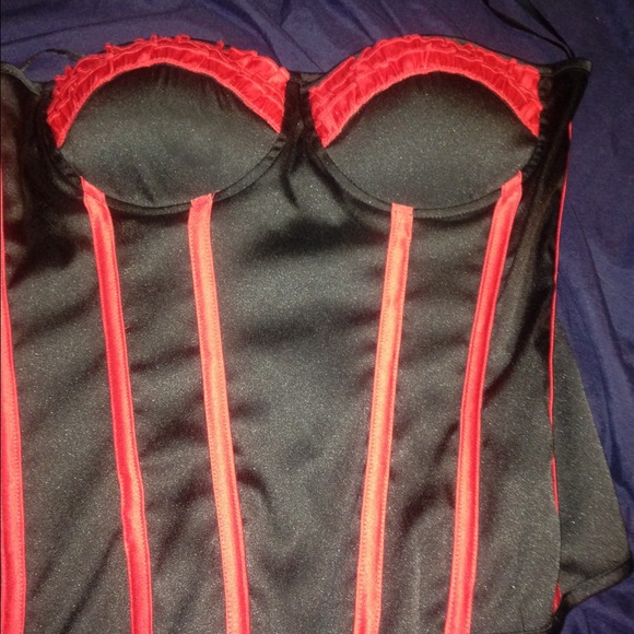 Corset brand new