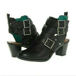 Leather Cutout Black Ankle Booties