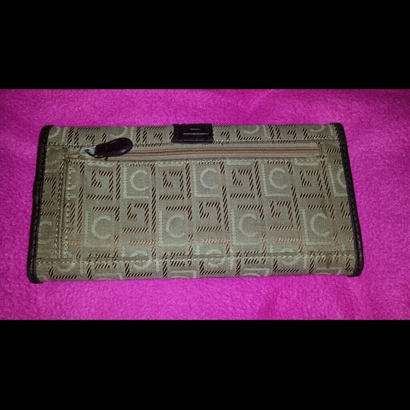 Wallet - Picture 3 of 3