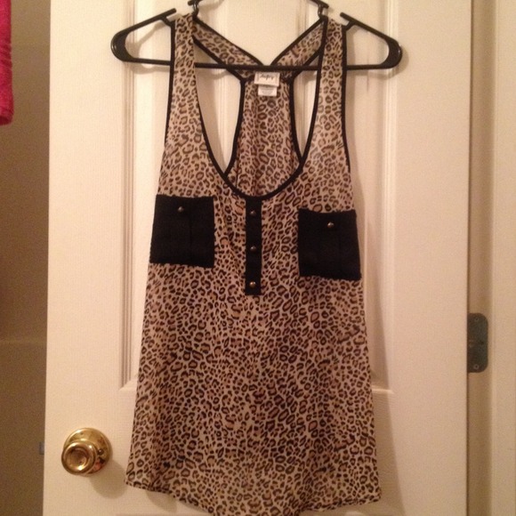 Daytrip leopard chiffon top!:)