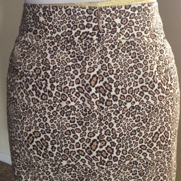 Leopard print pencil skirt - Picture 3 of 4