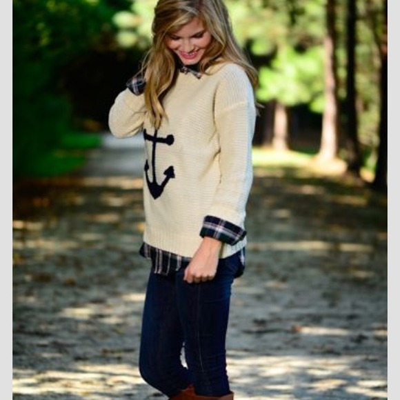 Drop anchor sweater