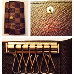 SOLD VIA FACEBOOK- AUTH. LV - Damier 6 key wallet