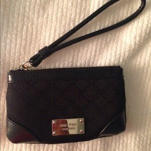 Nine West wristlet