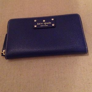SOLD‼️‼️‼️Kate spade wallet
