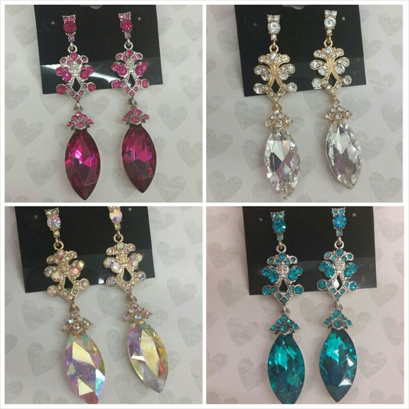 NEW! Decorative rhinestone earrings - Picture 1 of 4