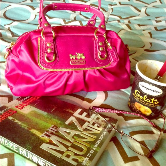 Coach Amanda Mini Fuchsia Pink Satchel