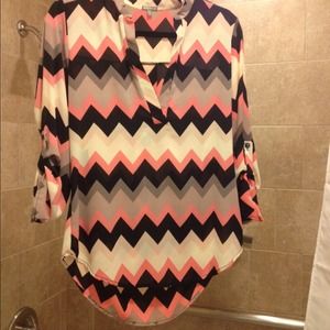 Chevron Top