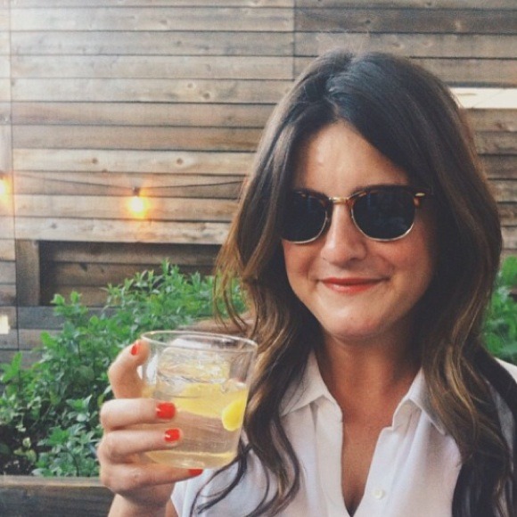 Meet your Posher, Ashley! Top 10%, Top Rated - Picture 3 of 5