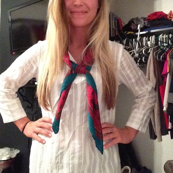 Vintage silk scarf - Picture 3 of 4