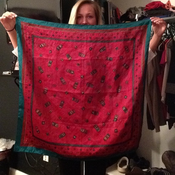 Vintage silk scarf - Picture 4 of 4