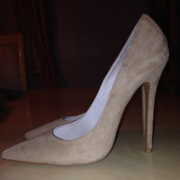 Jeffrey Campbell Nude Suede Pumps