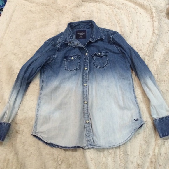 AMERICAN EAGLE JEAN JACKET - Picture 1 of 2