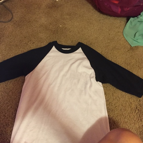 baseball tee