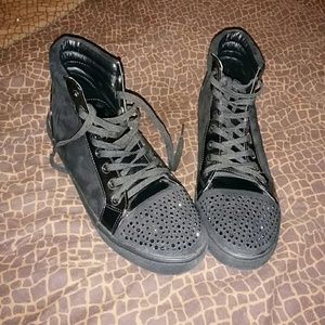 NWT black faux leather bling tip high top tennis s