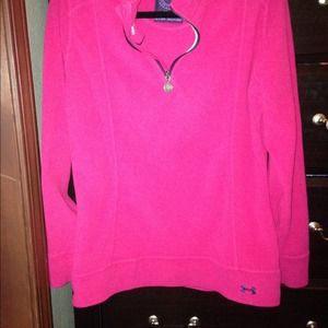 Underarmour fushia fleece💕