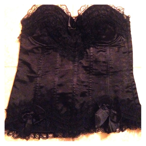 Fredericks Corset- Perfect for Halloween!!!