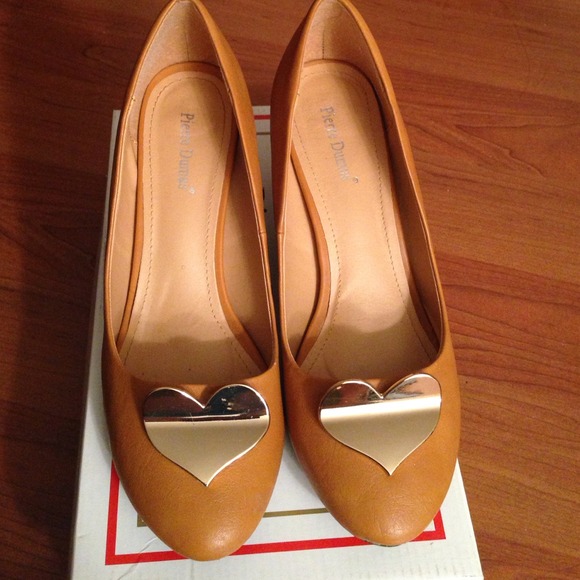Almost new adorable heels