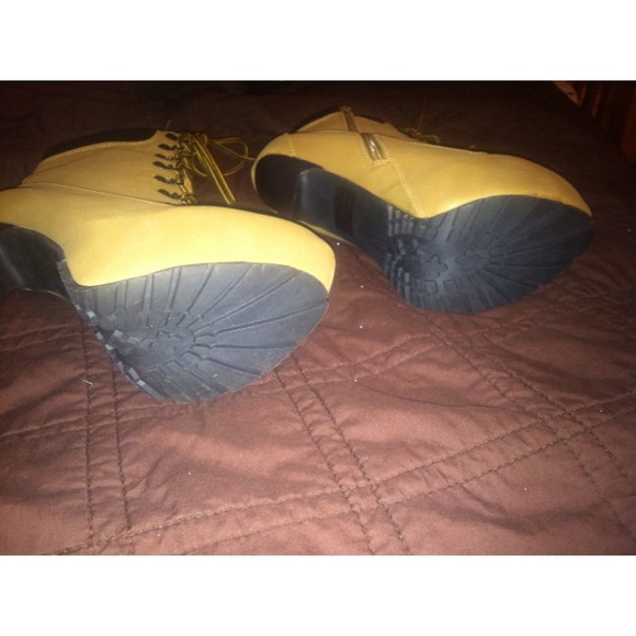 Booties - Picture 3 of 3