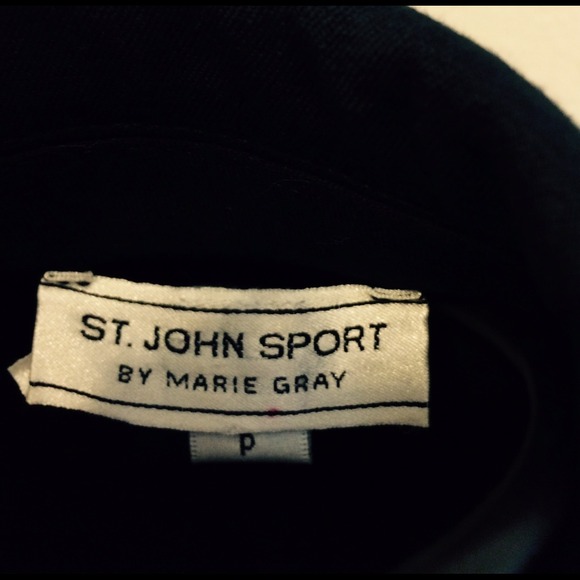 **SOLD**ST JOHN SPORT By MARIE GRAY BLACK JACKET - Picture 3 of 4