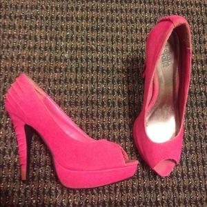 Pink heels