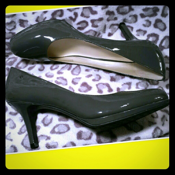 *SALE!* Grey Patent Leather Heels For Work/Play!
