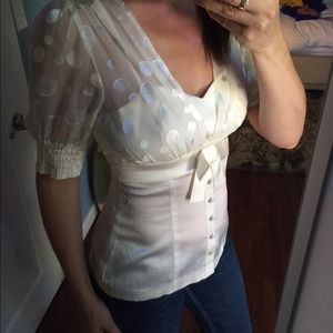 ✨Very cute blouse👚