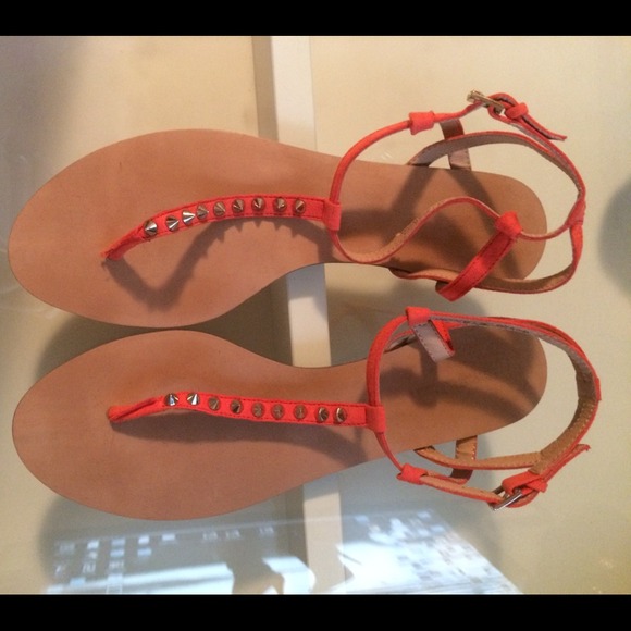 Zara orange flat sandals sz 37