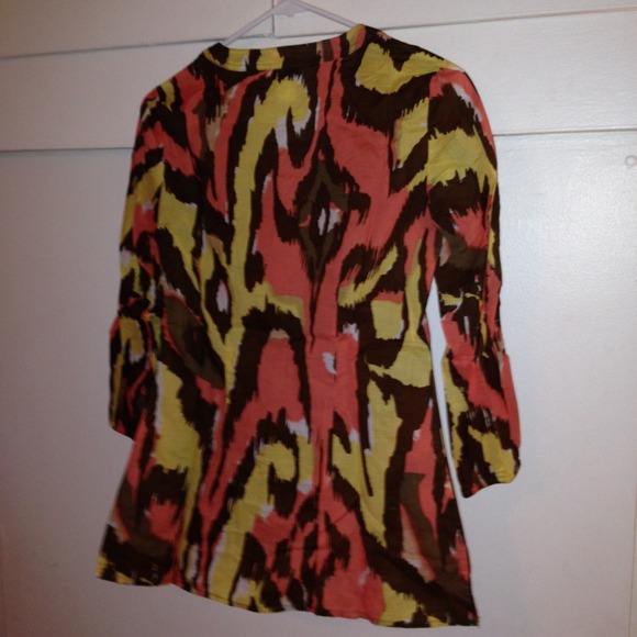 Colorful top - Picture 3 of 3