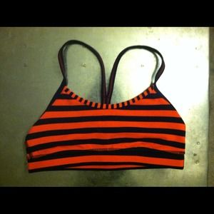 Lululemon Flow Y Bra