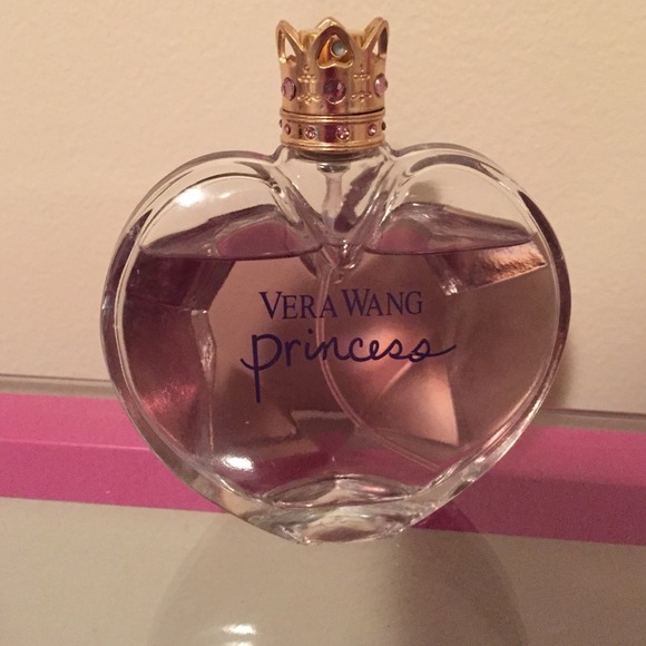 Vera Wang Perfume