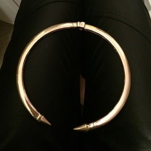 *FINAL SALE* 👽Pointy Arrow Gold Choker Necklace👽