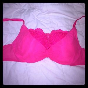 ✨PINK VS LACE Push Up ✨