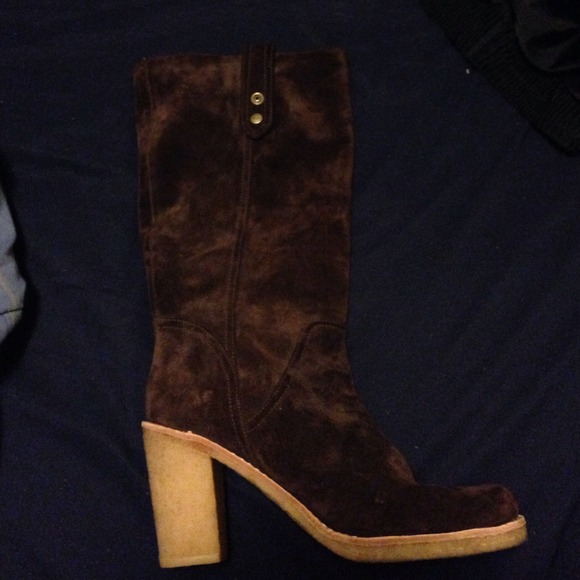 Ugg brown heel boots