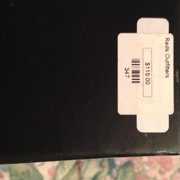 💕Red's Outfitters Sunglasses NWT💕 - Picture 3 of 4