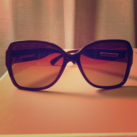 Authentic Chanel Sunglasses NWOT - Picture 1 of 4