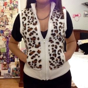 🐆Warm cheetah vest🐆