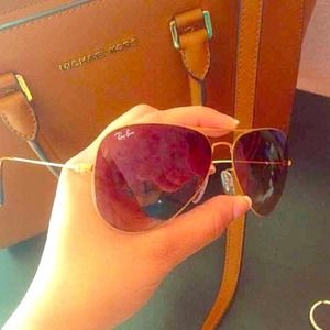 Gold ray ban aviators