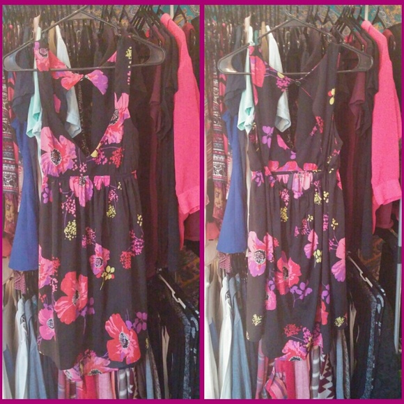 Roxy Dresses & Skirts - SOLD! Black and Floral Cut-out Dress