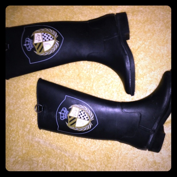 SOLD-Juice Couture Rain boots ! - Picture 1 of 3
