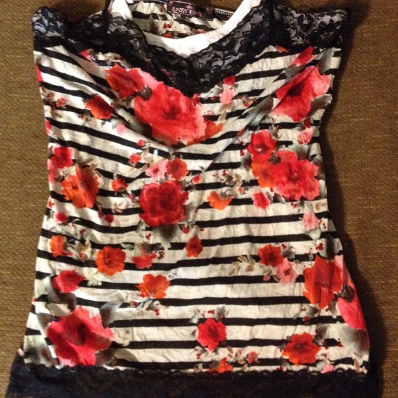 Floral stripes tank top, never worn!