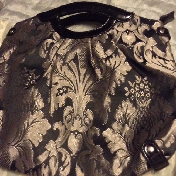 Large Maurice's clutch Free Gift - Picture 3 of 3