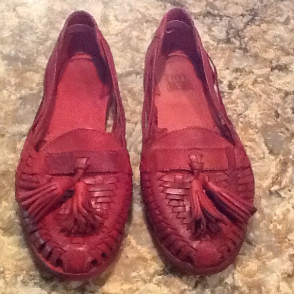 Frye Heather Huarache -- red loafers -- Size 8 - Picture 2 of 4