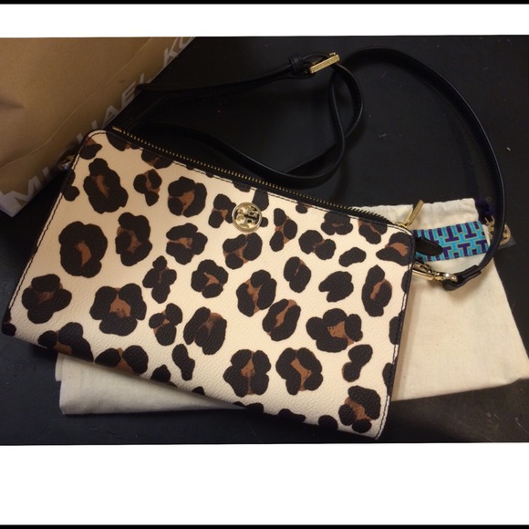 Tory Butch Crossbody purse