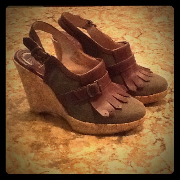 Frye Pepper Kilte Wedges -- Size 8 - Picture 1 of 3