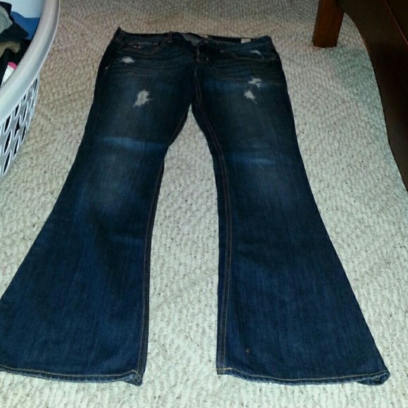 Hollister distressed jeans