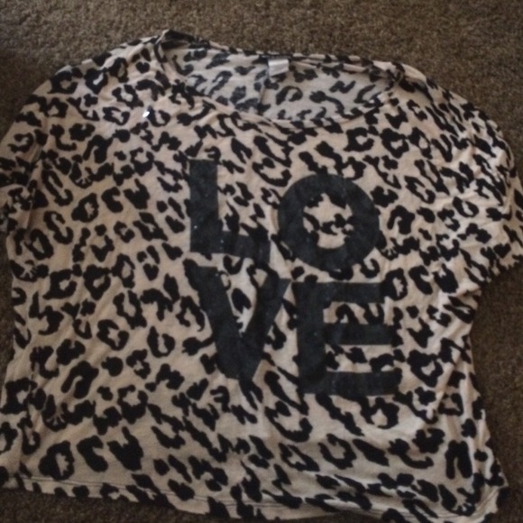 Long crop top / shirt