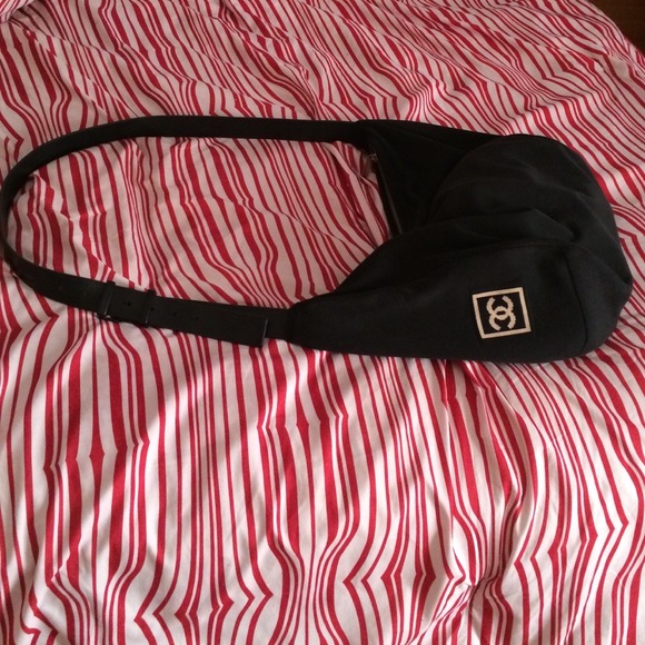 100% authentic Chanel cross body