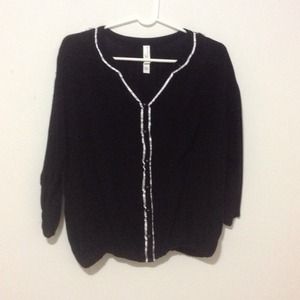 Quarter sleeve blouse
